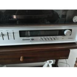 Inpianto stereo con giradischi vintage