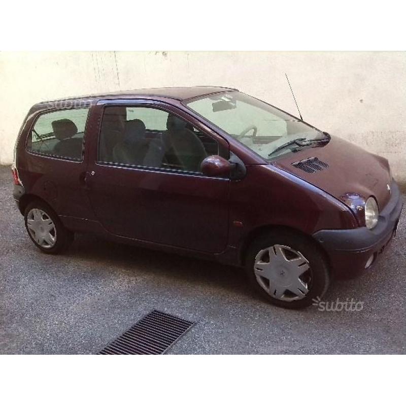 RENAULT Twingo clima servosterzo ok-2001