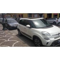 Stupenda Fiat 500l trekking navi e tetto