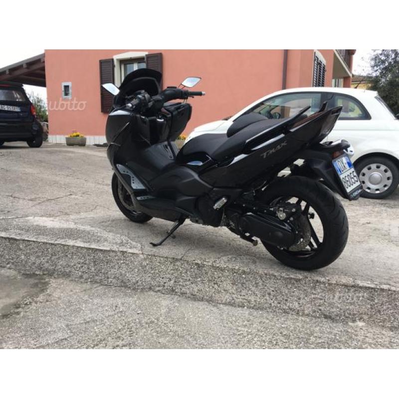 Yamaha Tmax 500