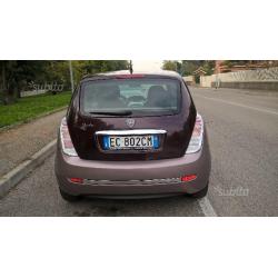 LANCIA Ypsilon ecochic gpl