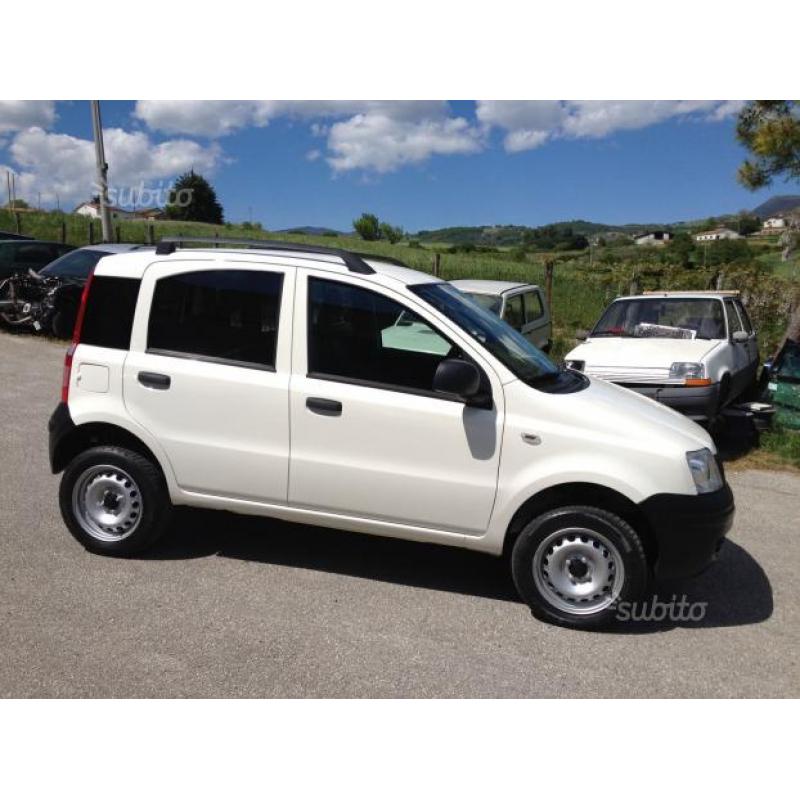 FIAT Panda 4x4 nuova - 2011