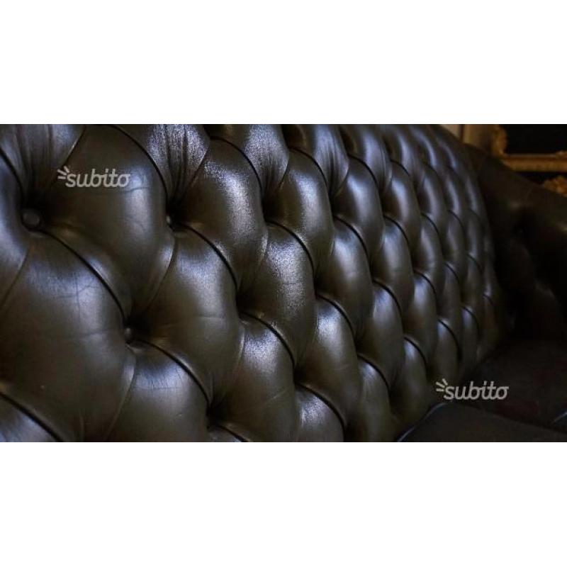 Coppia divano e sedia CHESTERFIELD vintage