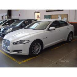 JAGUAR XF 2.2 D Eco