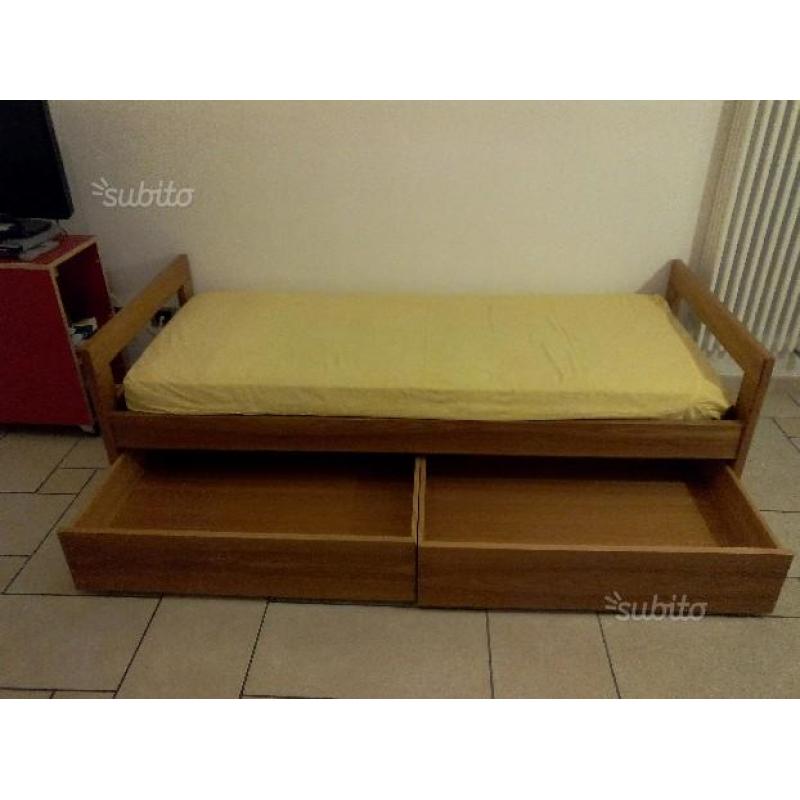 Letto singolo con cassetti