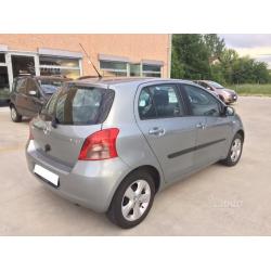 Toyota Yaris 1.0 5 porte Sol Ideale Per Neopatenta