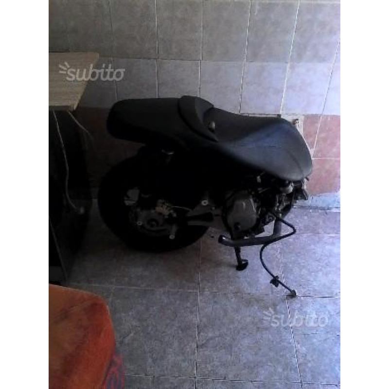 Motore 350.cc.2013 piaggio beveverli