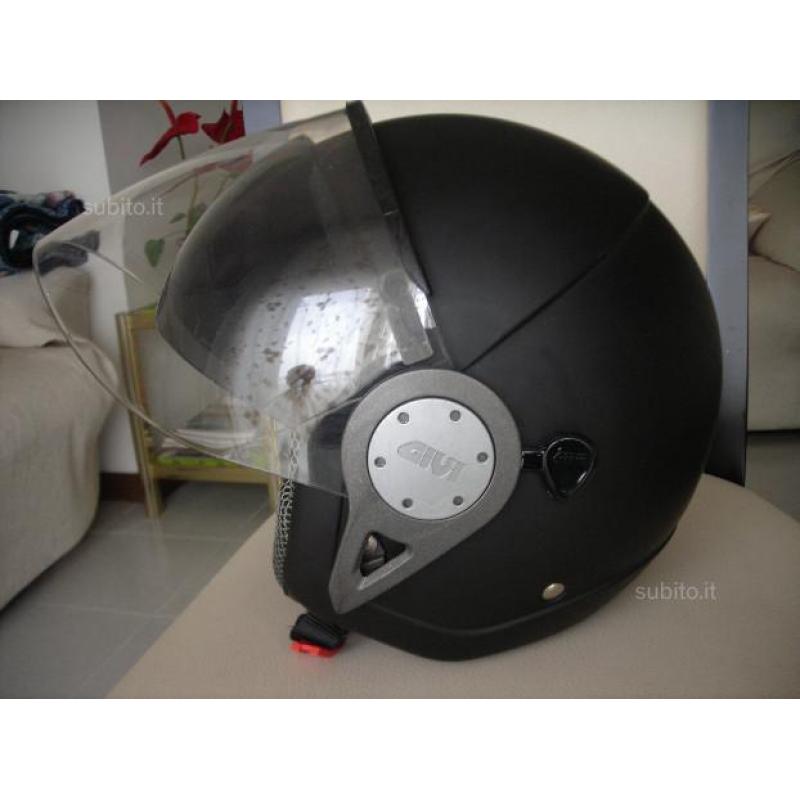 Casco jet GIVI