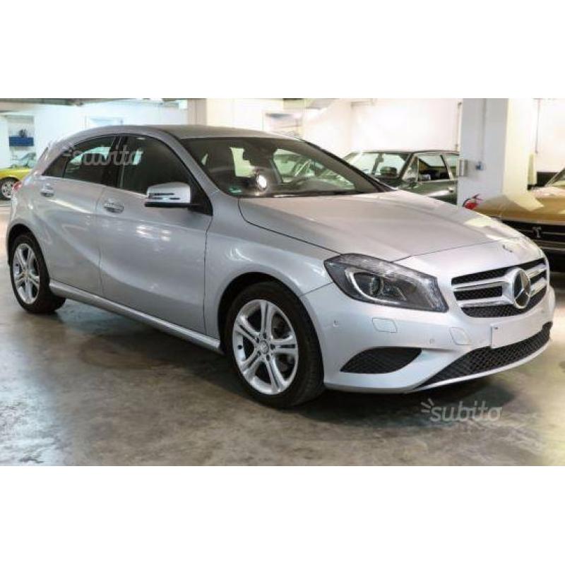 Mercedes a180 cdi navi 2014