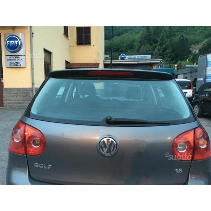 Golf 1.6 benzina