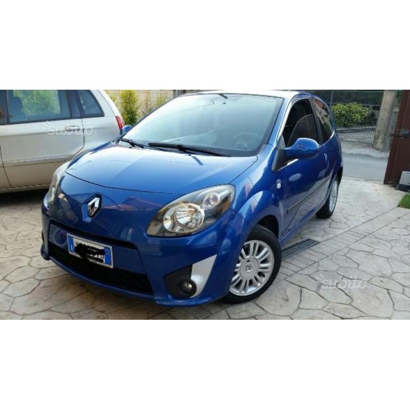 RENAULT Twingo 1.2 scambioo - 2008