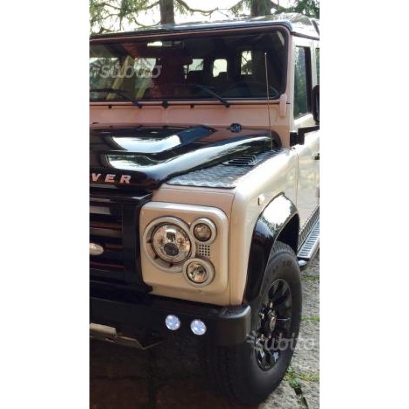 LAND ROVER Defender - 2009