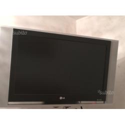 Tv lcd 32" LG +decoder dvd usb hdmi