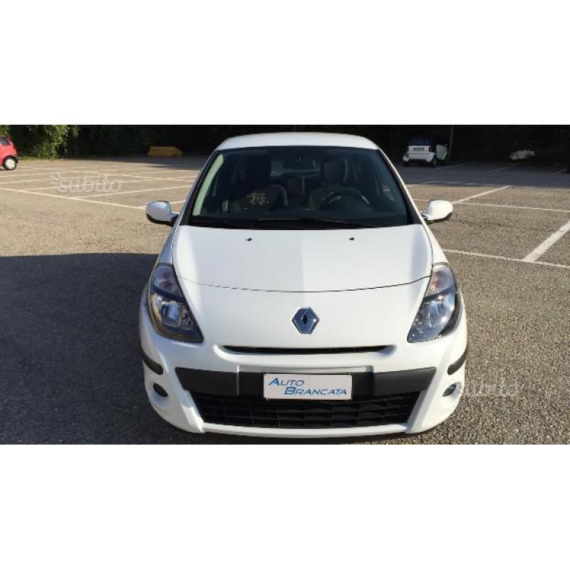 Renault Clio 1.2 16V 3 porte GPL Yahoo - 2012