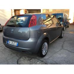 FIAT Grande Punto -neopatentati 2006