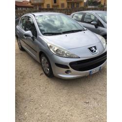 Peugeot 207 1.4 hdi 5 porte