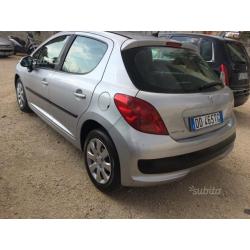 Peugeot 207 1.4 hdi 5 porte