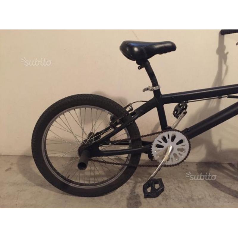 Bmx da freestyle da competizione