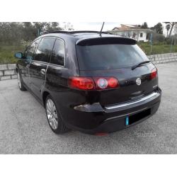 FIAT Croma 1.9 MJET 150CV MUST TETTO PANOR. NAVI