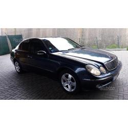 MERCEDES Classe E (W/S211) - 2003