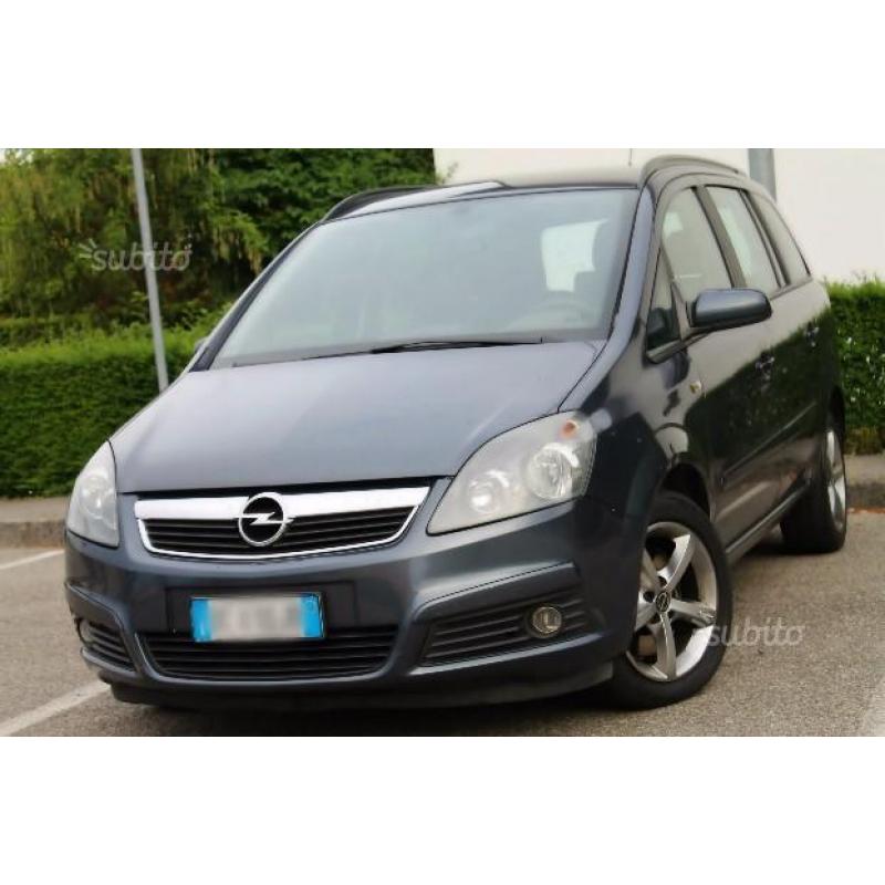 OPEL Zafira 1.6 A METANO DI SERIE 7 POSTI 2007