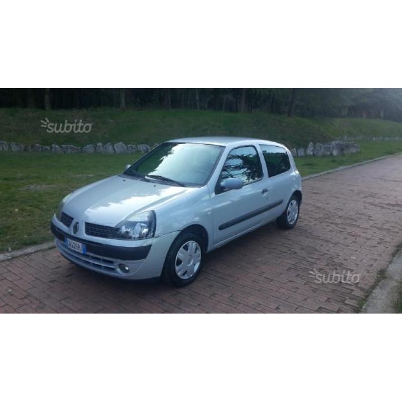 Clio 2 1200 16v Benzina