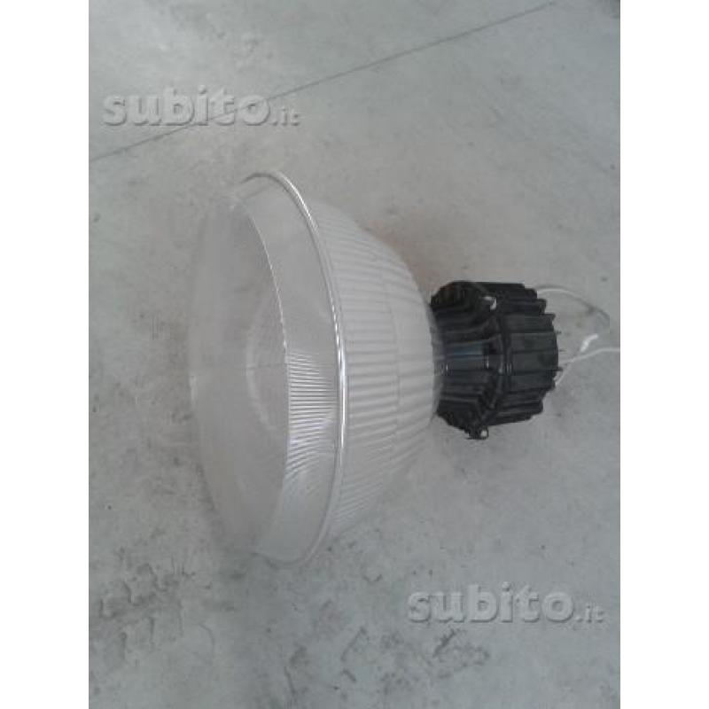 Lampadario 400W