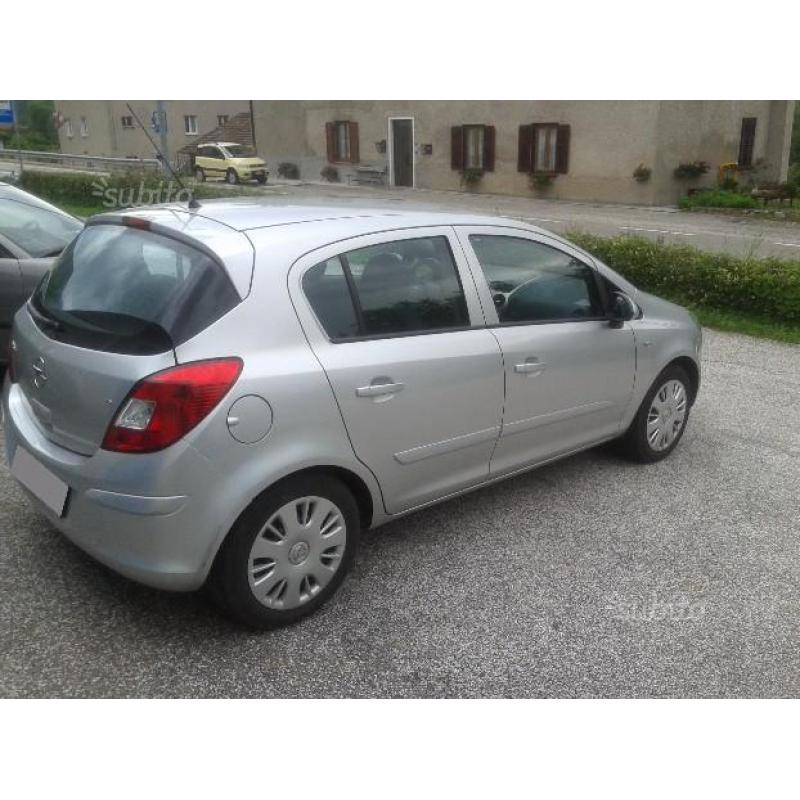 OPEL Corsa GPL NEOPATENTATI - 2007