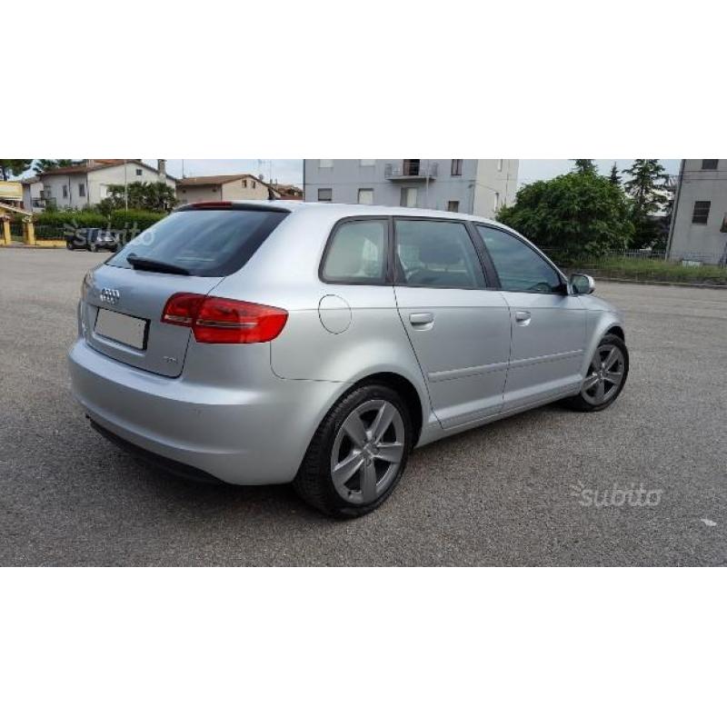 AUDI A3 2.0 TDI-AMBITION-XENON-LED-6-Marce-GARANZI