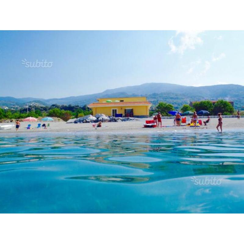 AGOSTO sulla SPIAGGIA casa vacanze al mare