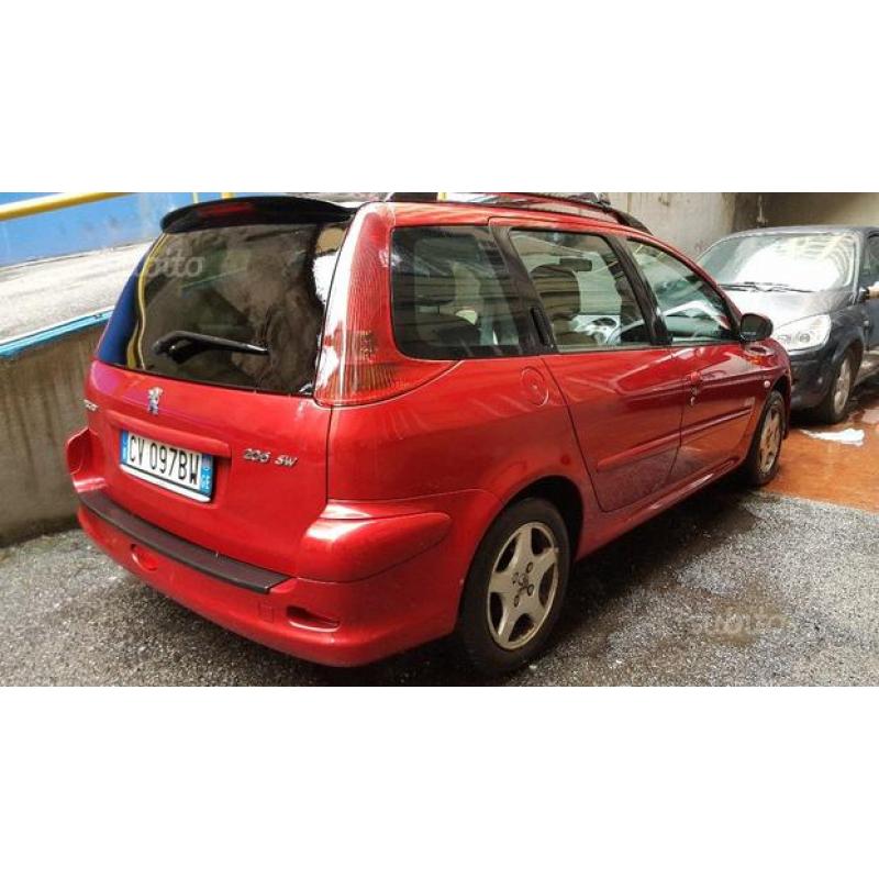 PEUGEOT 206 1.4 HDi SW S