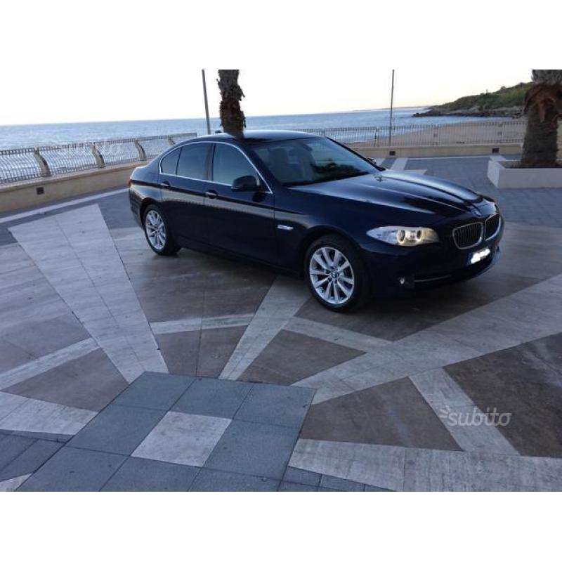 BMW 520d futura berlina aut. con GARANZIA BMW