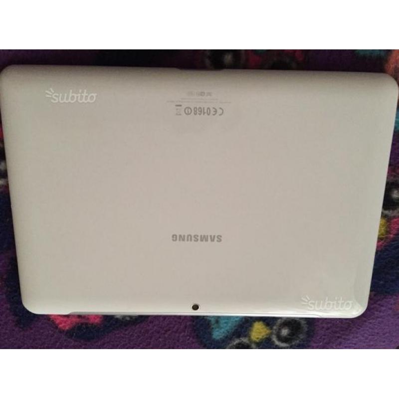 Samsung Galaxy Tab 2. 10"