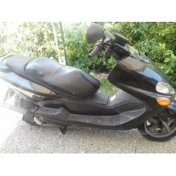 Yamaha Majesty 125 - 1999