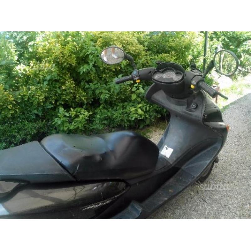 Yamaha Majesty 125 - 1999