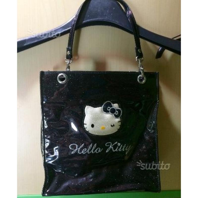 Borsa e gioielli Hello Kitty