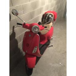 Vespa lx125