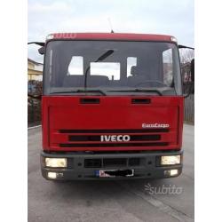 IVECO EUROCARGO pochissimi kilometri