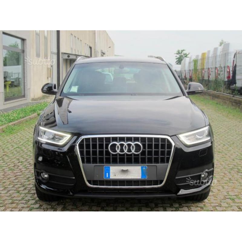 AUDI Q3 2.0 TDI 140cv ADV. PLUS XENO NAVI PERMUTE