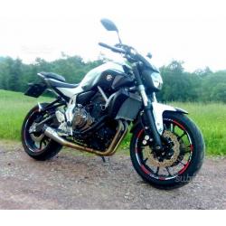 Yamaha MT-07 - 2015