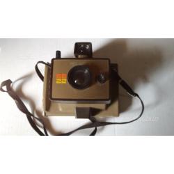 Polaroid ee22