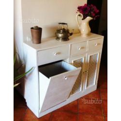 Piccola Credenza