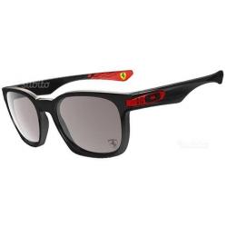 Oakley occhiali da sole - vari modelli scontati