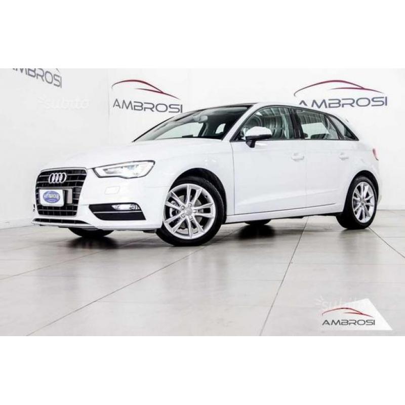 AUDI A3 SPORTBACK 1.6 TDI 105 CV AMBITION