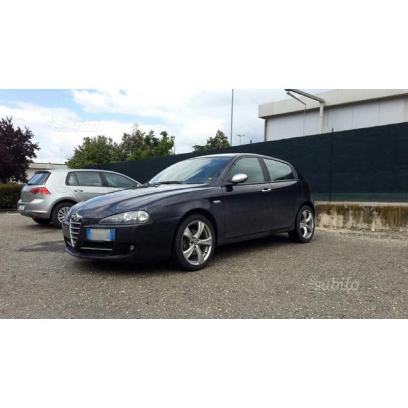 Alfa 147 Jtd m Q2