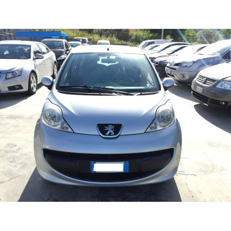 Peugeot 107 1.0 68CV 5p. Urban Move