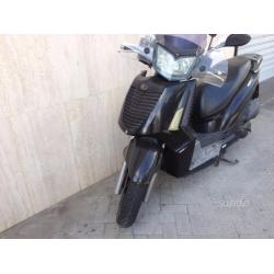 Kymco People 300i - 2008