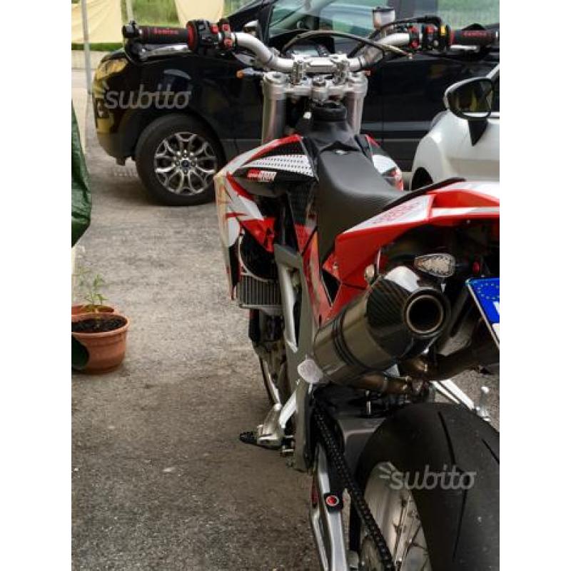 Motard Aprilia Sxv 550 2008