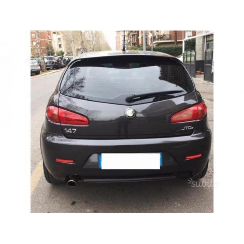 Alfa Romeo 147 JTDm 1.9 - 2008