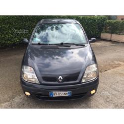 Renault Scenic 1.6 "TENUTA MANIACALMENTE"